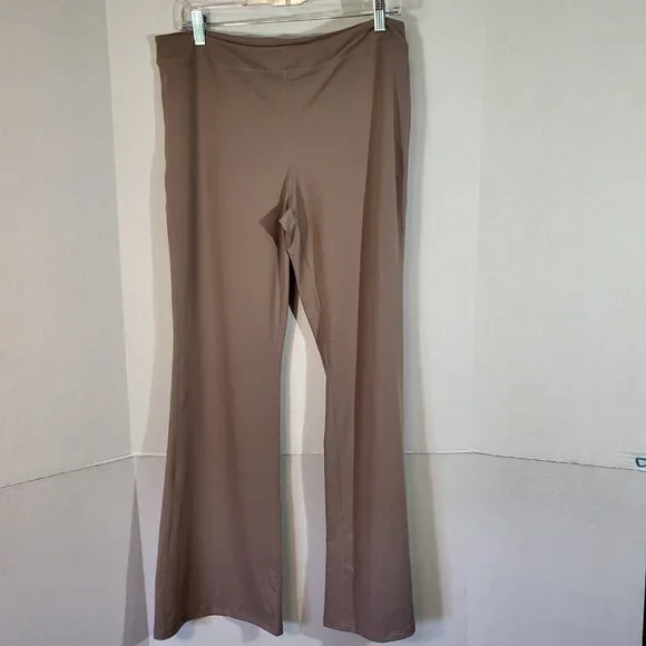 Reoria 2 Piece Loungewear Set Square Neck Flare Leg Size XL Tan NEW - Picture 7 of 13